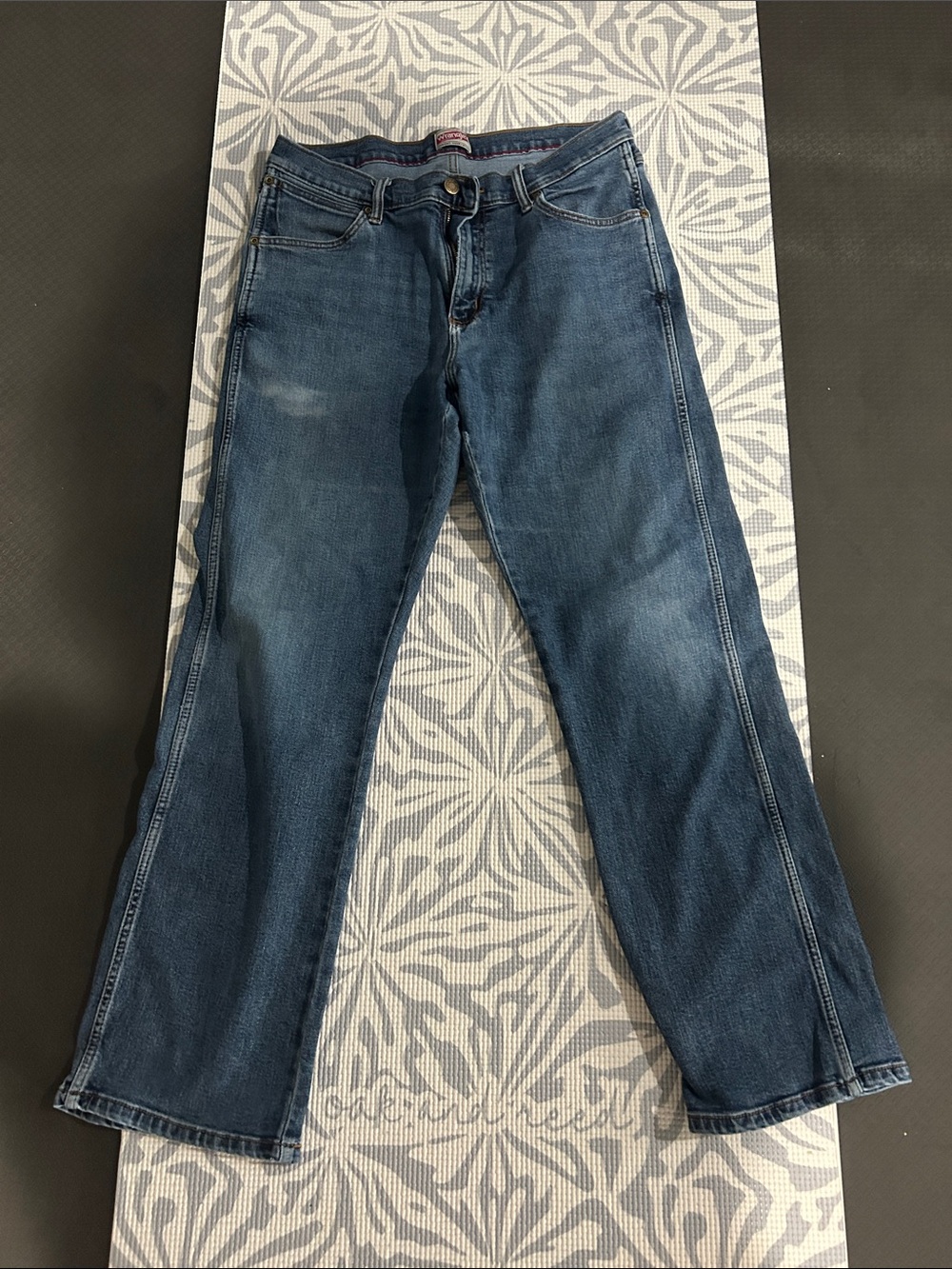 Wrangler Men's Dark Blue Bootcut Jeans